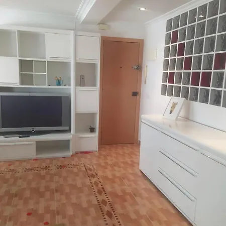 Apartamento Playa Jacuzzi Apartman *